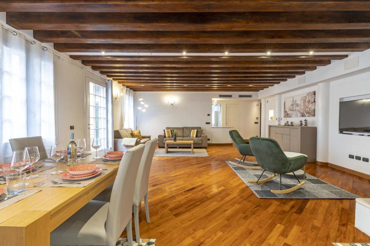 Tolentini Canal View & Terrace By Wonderful Italy Benátky Exteriér fotografie